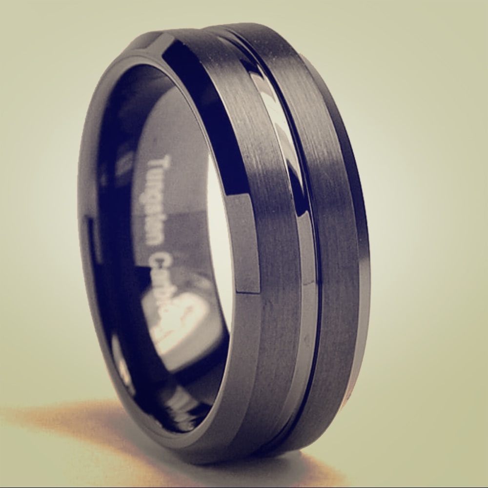 Men’s Wedding Band - size 10.5